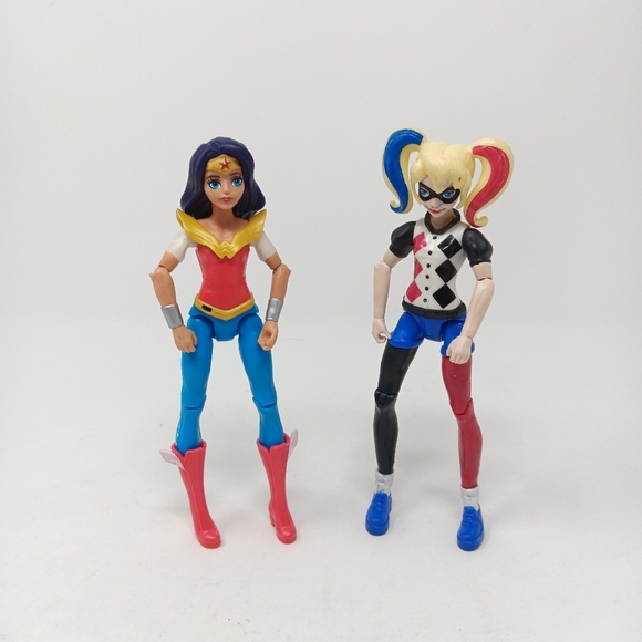 DC Superhero Girls Bundle #414 - Picture 1 of 9